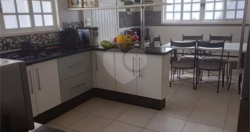 SOBRADO À VENDA NO BARRO BRANCO 4 DORMITÓRIOS 6 VAGAS