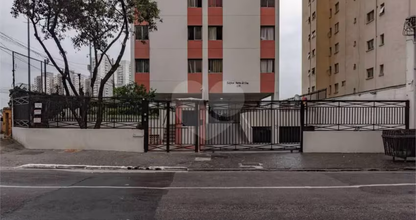 Apartamento de 25 m² com vaga e mobiliado nos Campos Eliseos