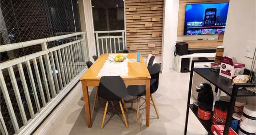 Apartamento á venda , 3 quartos em Santa Terezinha