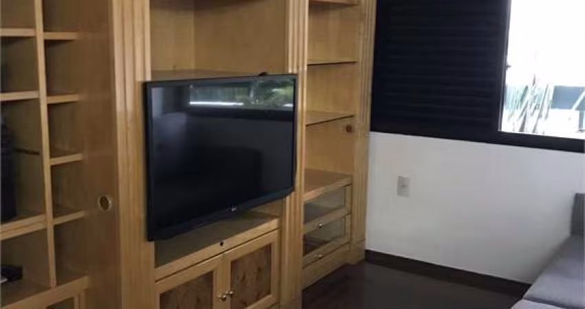 Apartamento-São Paulo-MOEMA | Ref.: REO865097