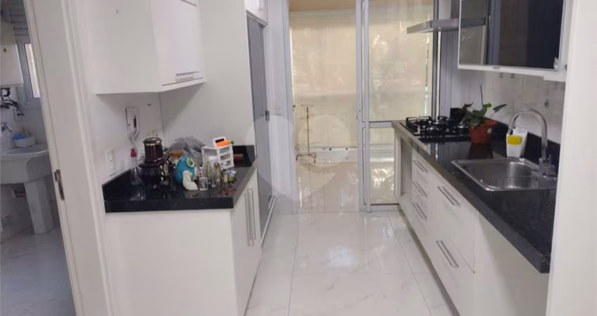 3 suites - 3 vagas de garagem na Mooca