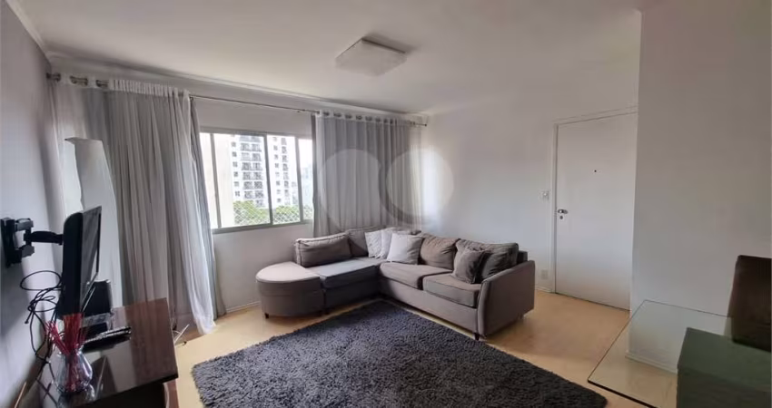 Apartamento em PERDIZES com  107 m²