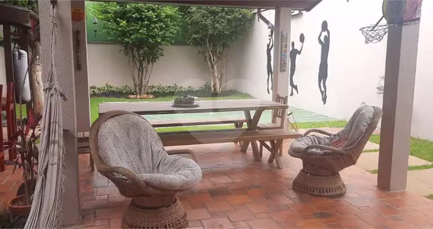 Casa com 3 quartos à venda na Rua Agulha, Vila Prudente, São Paulo