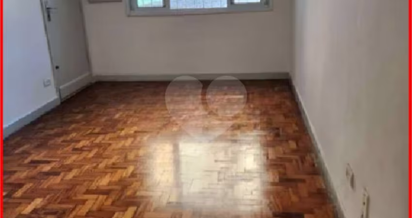 Apartamento-São Paulo-LAPA | Ref.: REO998662