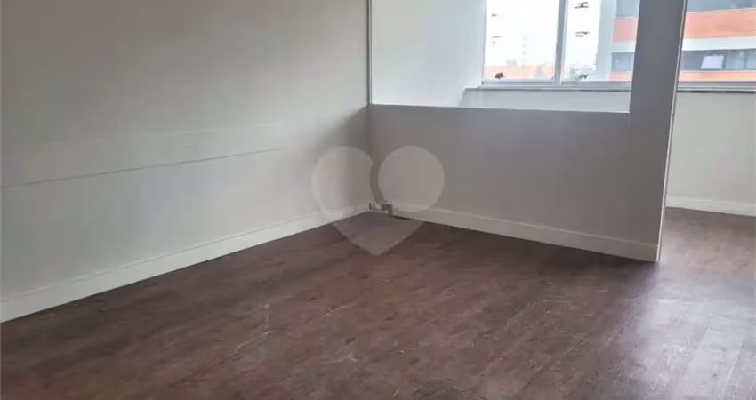 Sala comercial à venda na Rua Salete, Santana, São Paulo