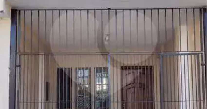 Casa com 4 quartos à venda na Camatei, Vila Nivi, São Paulo