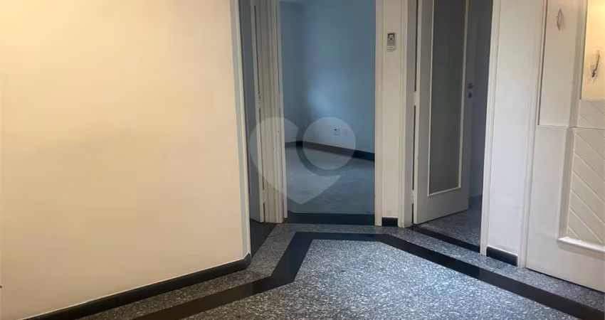 Sala Comercial com 36m2 no Jardim Paulista
