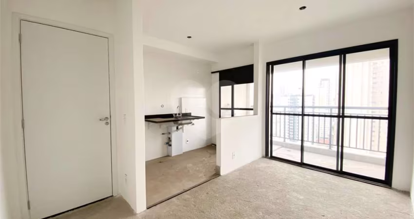 Apartamento novo ao lado do metrô Parada Inglesa 2 dormitórios