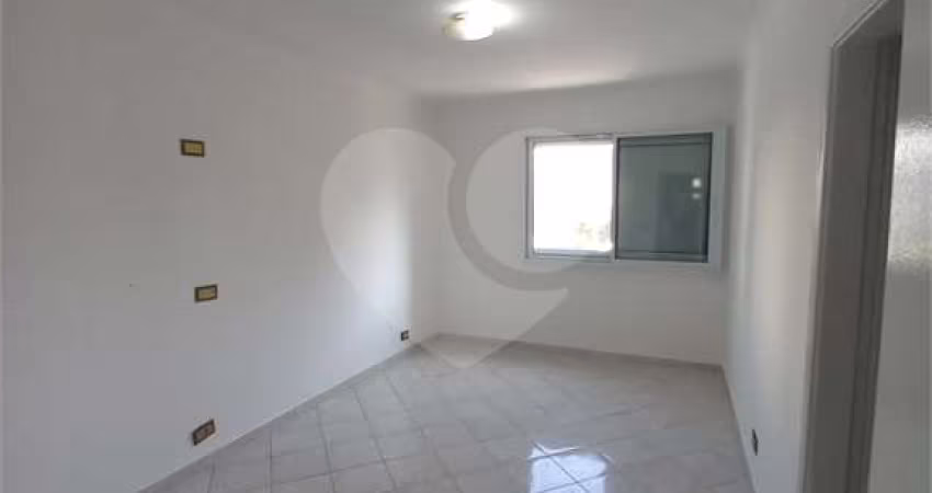 Apartamento Reformado em Pinheiros – 115m²
