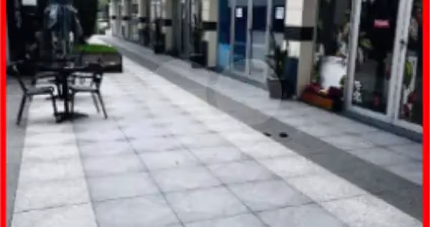 Ponto comercial à venda na Avenida Marquês de São Vicente, Barra Funda, São Paulo