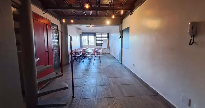 Sala comercial à venda na Rua Cerro Corá, Vila Romana, São Paulo
