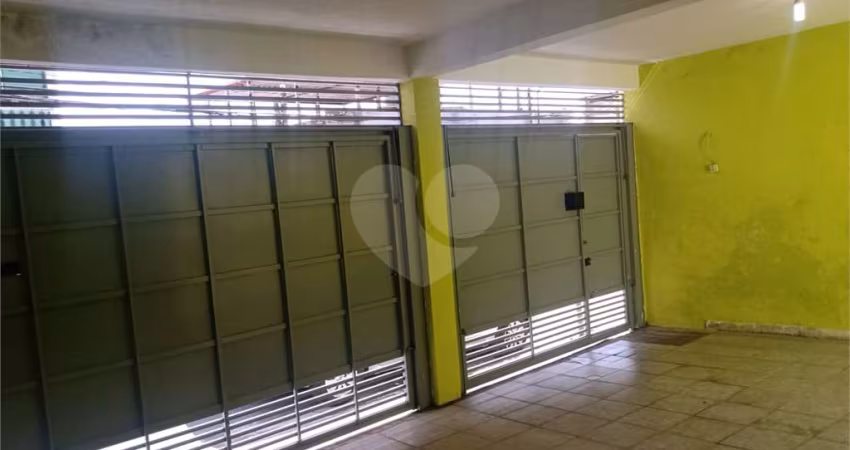 Casa térrea a venda no Horto Florestal