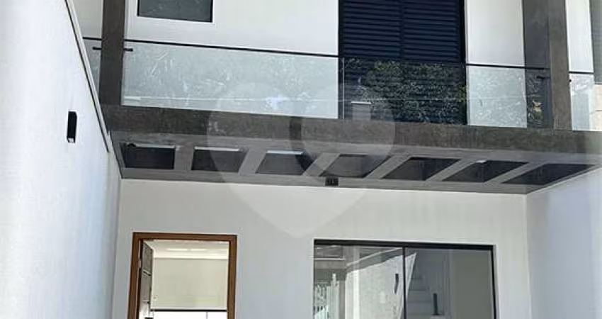 VENDE-SE SOBRADO 3 QUARTOS COM SUÍTE, GARAGEM, NO HORTO FLORESTAL