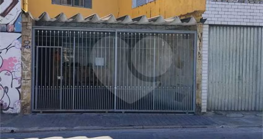 Sobrado muito espaçoso para grandes famílias!