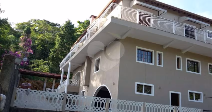 Casa em Parque Suiça  Caieiras SP