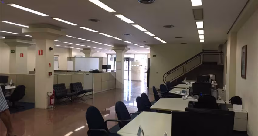 Prédio Comercial - Santana