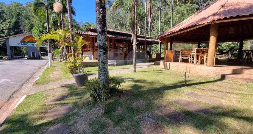 Terreno a venda no Condomínio Parque Suíça 4.540m²