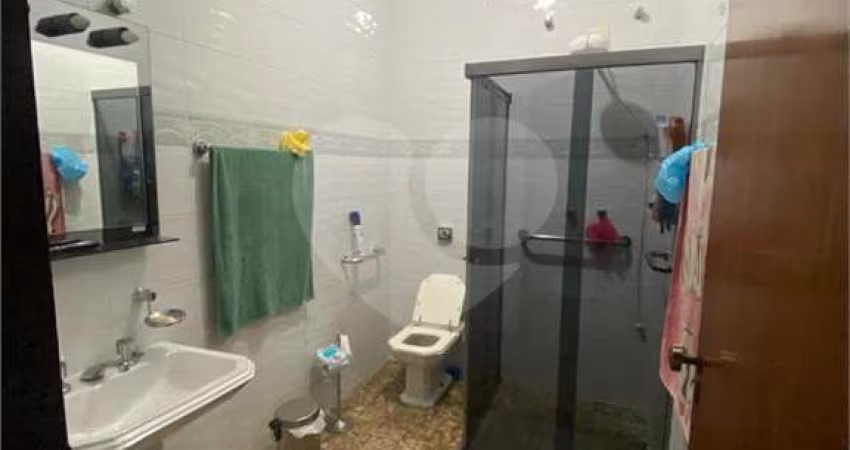Casa com 2 Quartos e 2 banheiros Venda  e Locação 120 m²  -Vila Guedes -SP