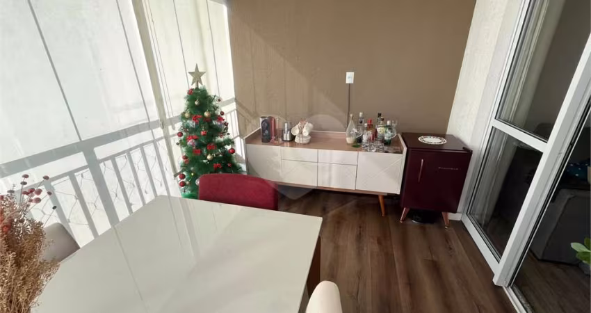 Apartamento a venda no Bairro de Santana - Rua Alfredo Pujol