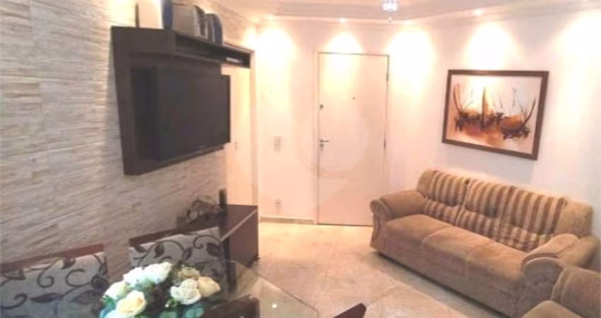 Apartamento para venda na Vila Bela Vista - 2 quartos - 1 vaga.