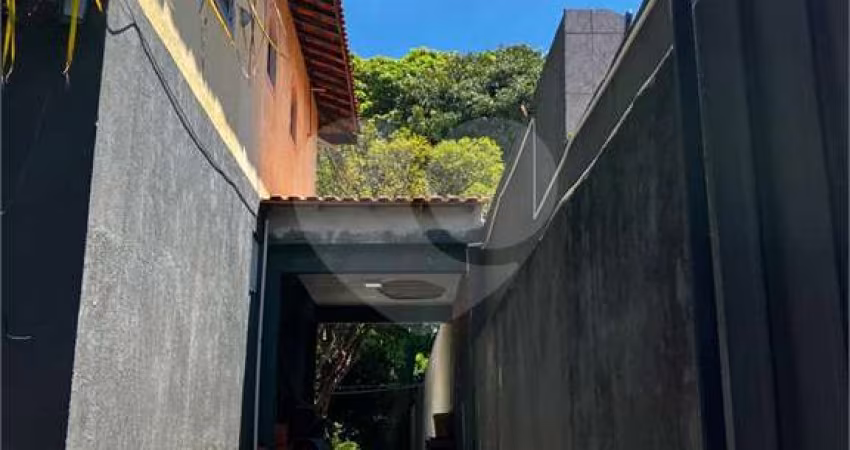 CASA ASOBRADADA VENDA - MANDAQUI