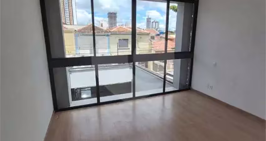 Casa comercial para alugar na Rua Tacape, 67, Tatuapé, São Paulo