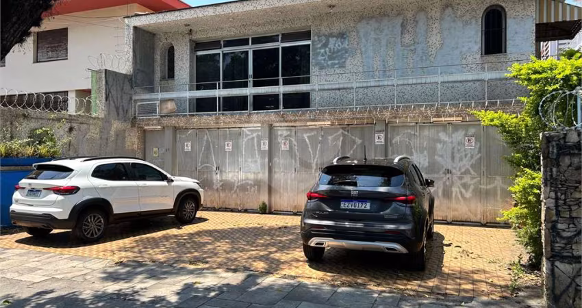 Casa Comercial - Lapa