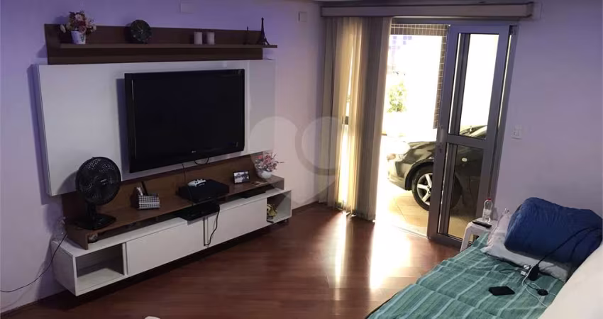 Casa com 3 quartos à venda na Rua Alexandre Danel, 17, Imirim, São Paulo