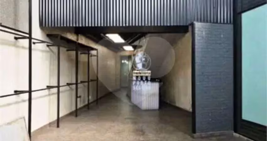 Prédio para alugar na Ângelo Conti, Vila Sabrina, São Paulo