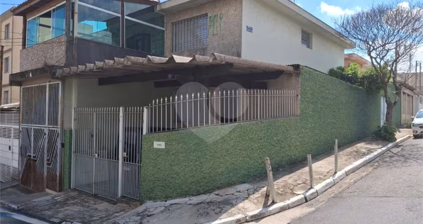 VENDE SOBRADO COM 2 DORMITÓRIOS - VAGA DE GARAGEM, NO BAIRRO DO LIMÃO