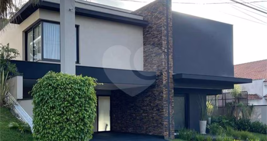 Casa térrea à venda no Residencial Alpha 1 - PORTEIRA FECHADA.