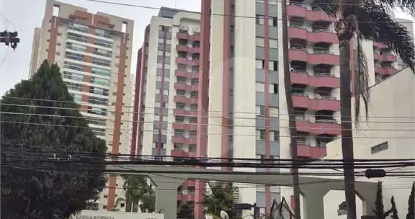 Apartamento  a venda com 03 quartos sendo 01 suíte em Santana, próximo ao metro!