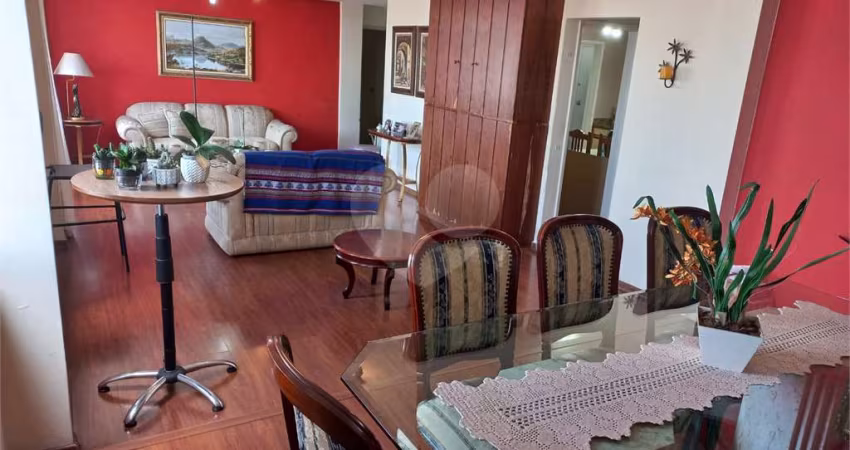 Água Fria Rua Casa Forte Apartamento à venda com  185 m² 3 dormitórios sendo 1 suíte 2 vagas!!