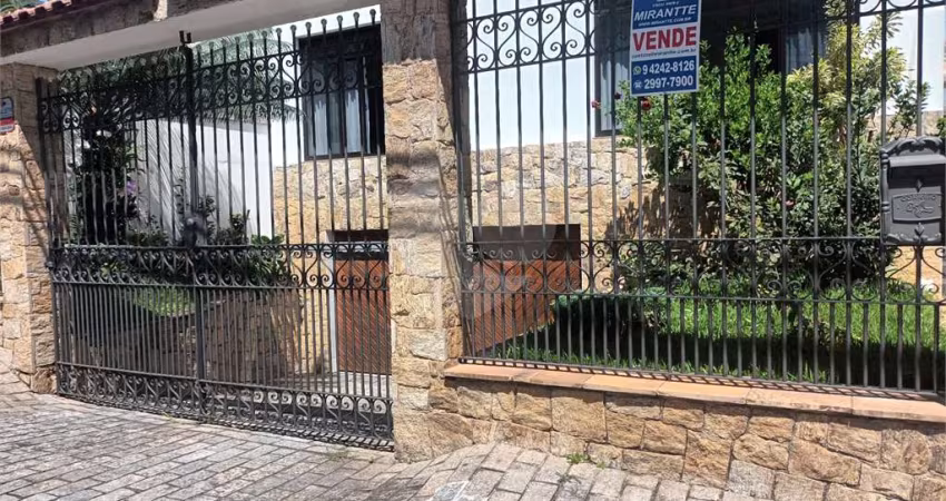 Sobrado para venda com 4 dormitorios sendo 1 suite com 4 vagas no bairro Virginia Bianca