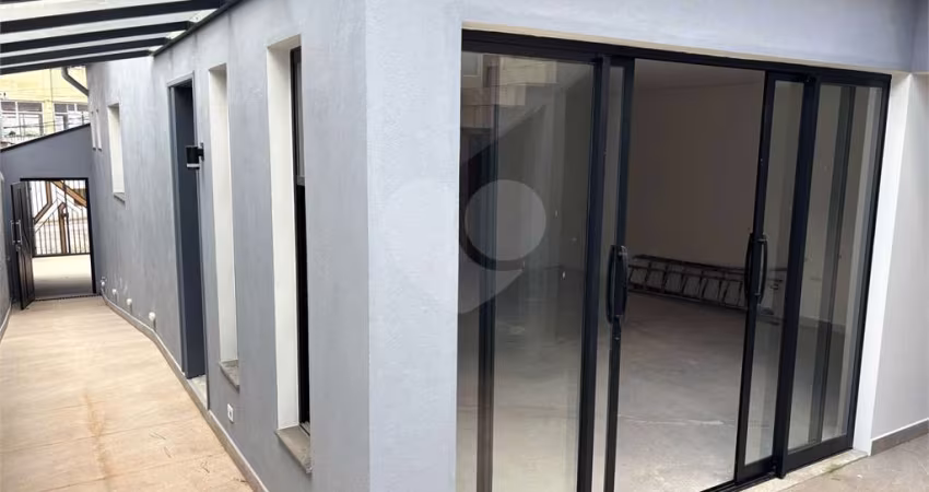 Sobrado totalmente reformado na Vila Clementino - 4 quartos sendo 1 suite