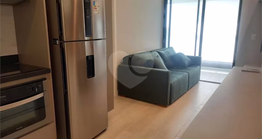 Apartamento à venda Vila Clementino YBY 45 m², 1 quarto, suíte, com vaga, depósito, lado metro
