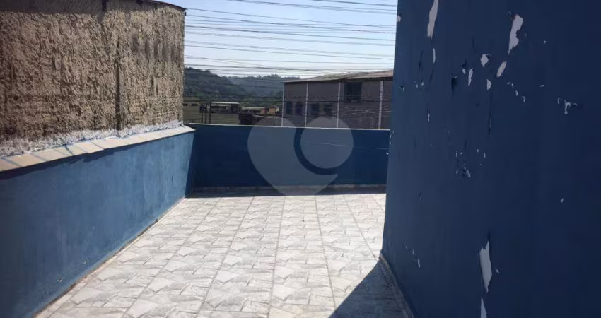 Casa totalmente reformada, pronta para morar