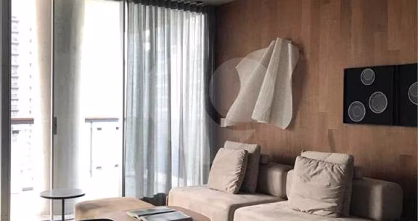 Apartamento Duplex com 2 dormitórios para Venda na Vila Olimpia/ São Paulo-SP