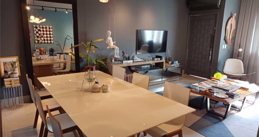 Sobrado Santa Teresinha ótima localização