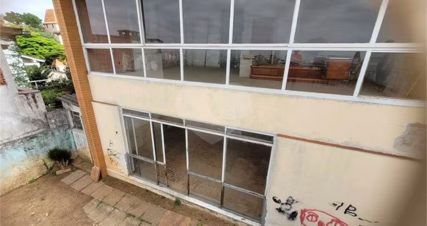Sobrado Jardim São Bento com 3 Dormitórios