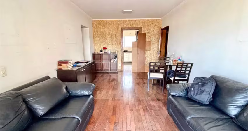 Apartamento na Água Fria com 3 dormitórios.
