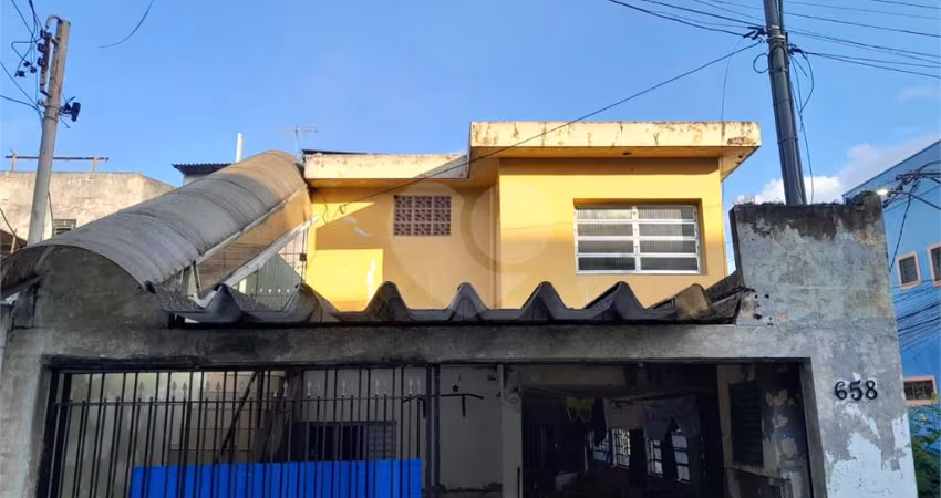 Casa à Venda em Jaçanã - 102m², com 03 dormitórios, 02 banheiros, sala, cozinha, quintal e 01 vaga