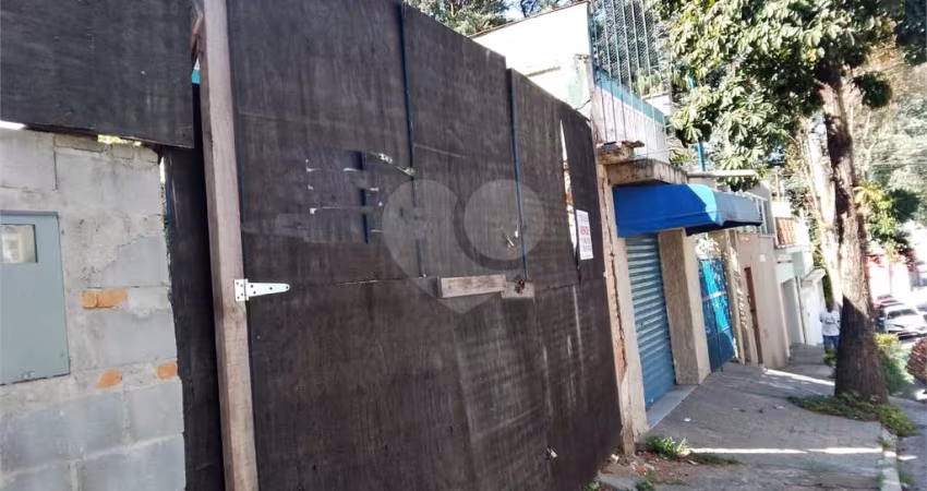 Terreno com 180m2 para venda na Casa Verde