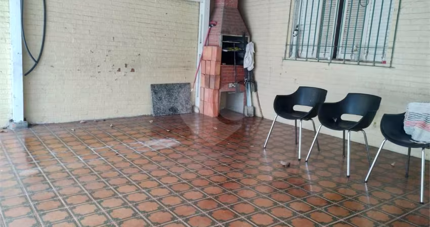 CASA TÉRREA PRÓXIMO AO TRIMAIS ATACADÃO