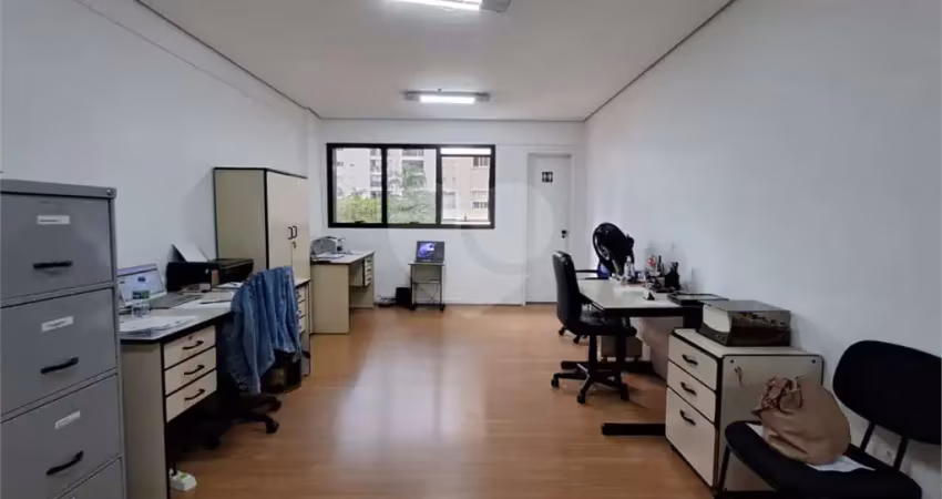 Sala comercial à venda na Rua Cotoxó, Pompéia, São Paulo