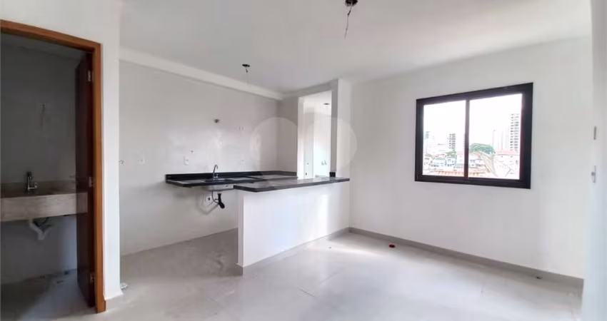Apartamento 02 dormitórios sem vaga Água Fria