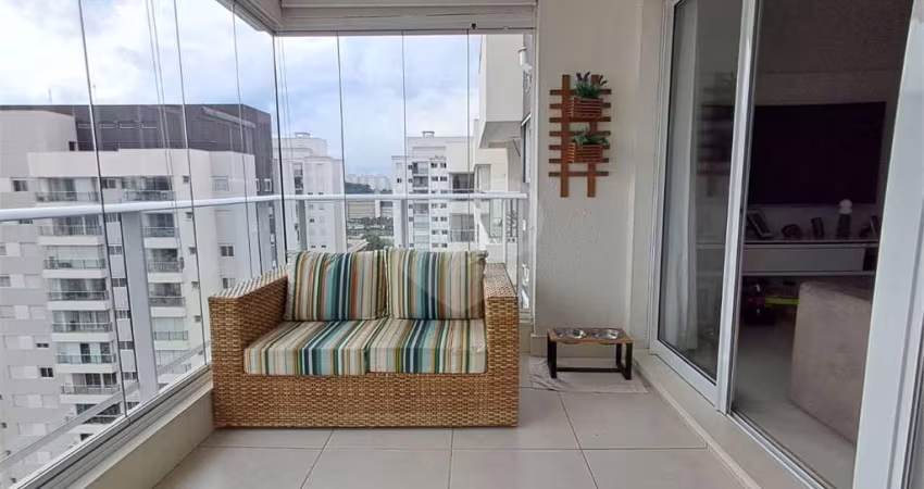 Imóvel 70m² andar alto, sala de estar cozinha integrada, sala de jantar varanda e lazer completo LAPA