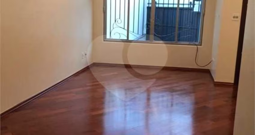Casa a venda | 200m² | 3 Dormitórios (1 suite) 6 vagas de garagem na Vila Guilheerme