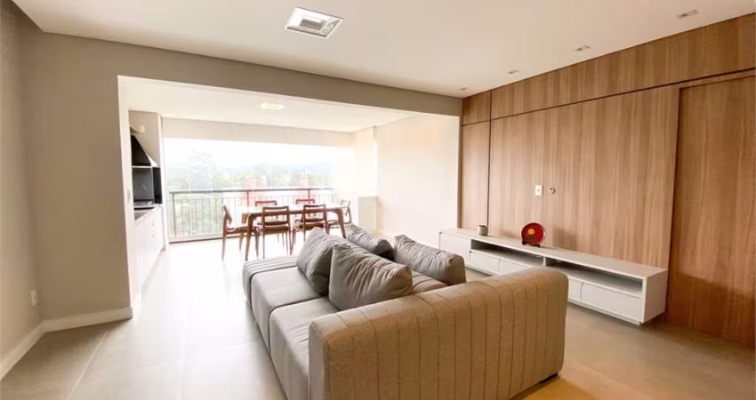 Apartamento 100m2 com 2 dormitórios, sendo 1 suíte e 2 vagas