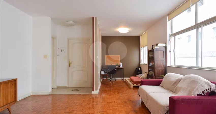 Apartamento de 180 m² em ótima localização na Rua Baronesa de Itú em Higienópolis
